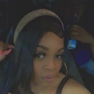 Meet your Posher, Latonda